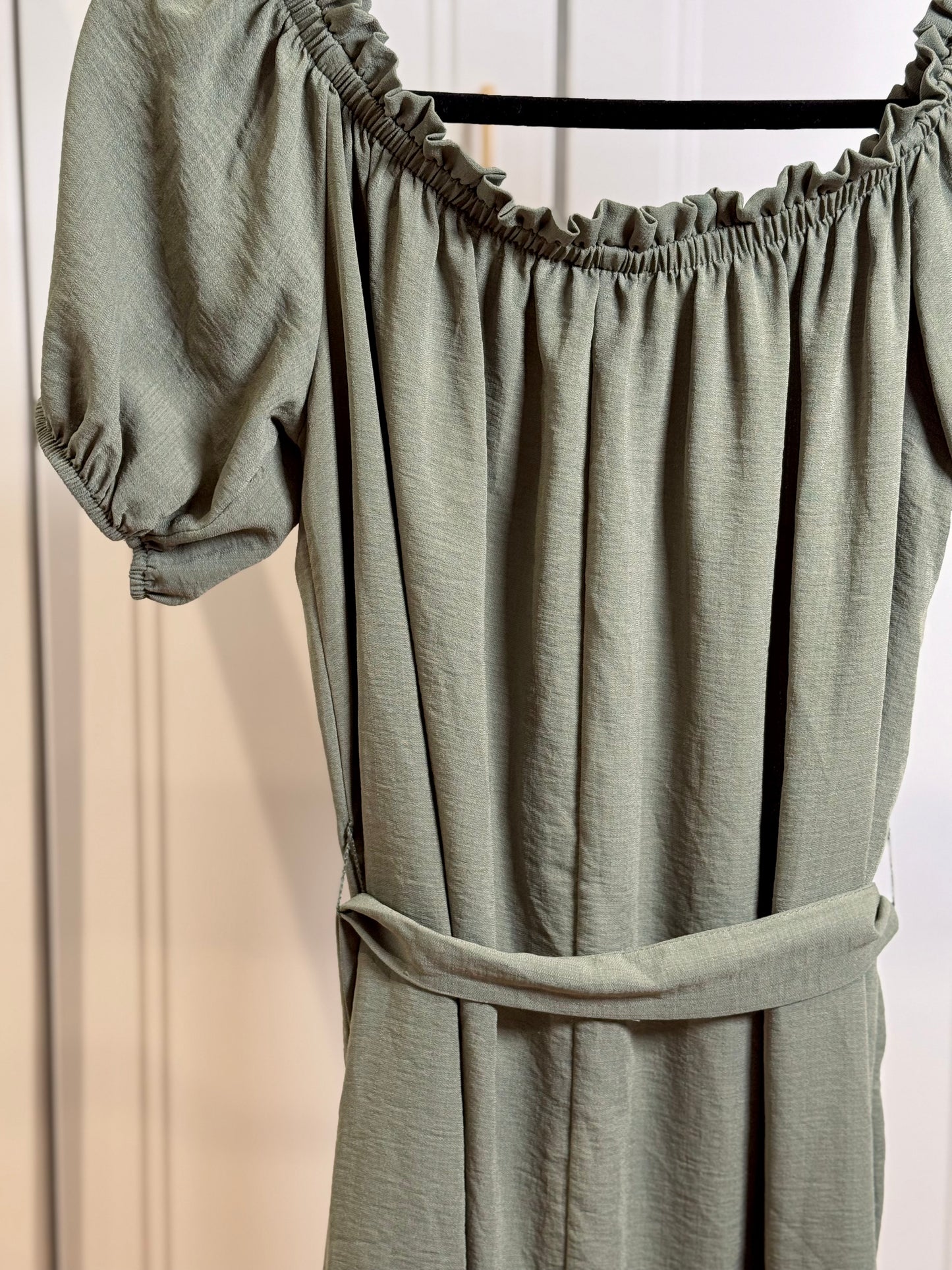 Kaki mini dress