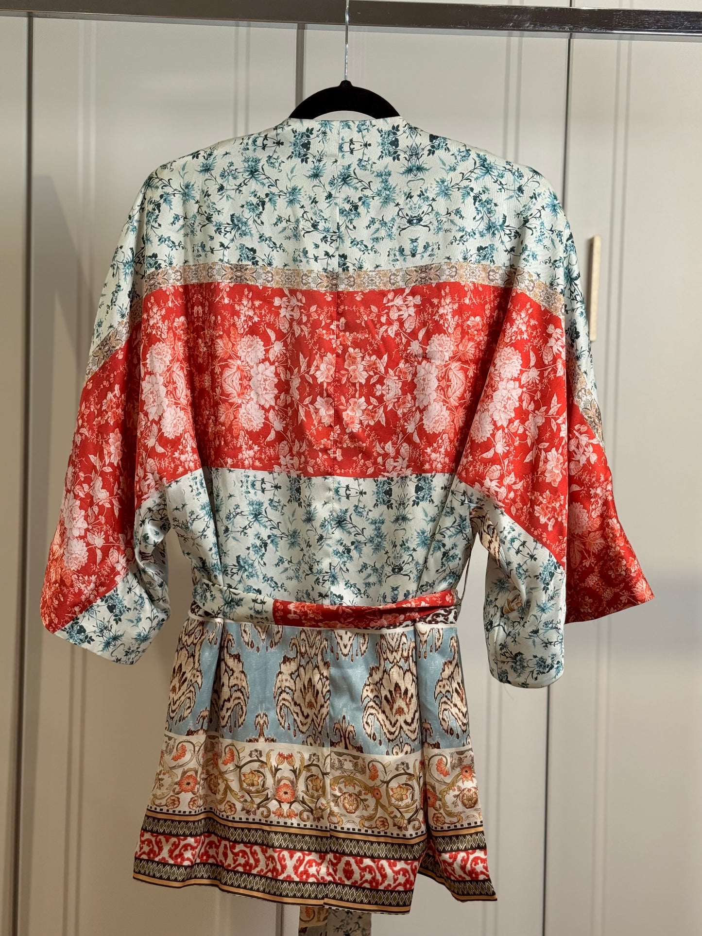 Printed silk kaftan