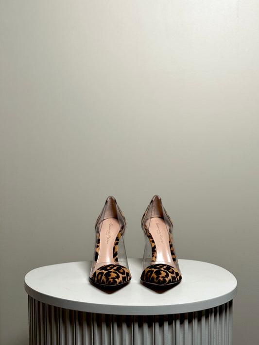 Leopard print calf-hair heels