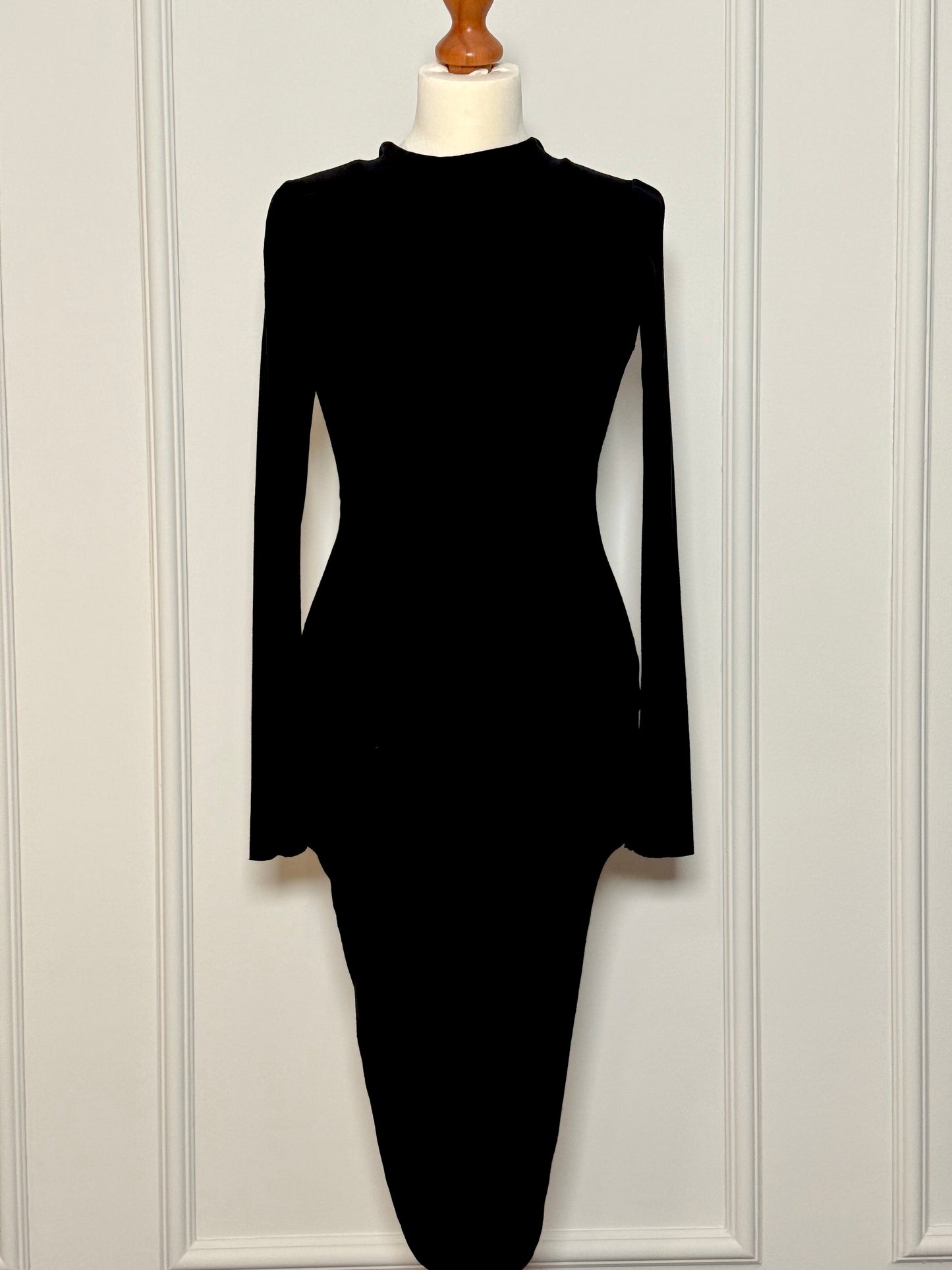 Black jersey midi dress