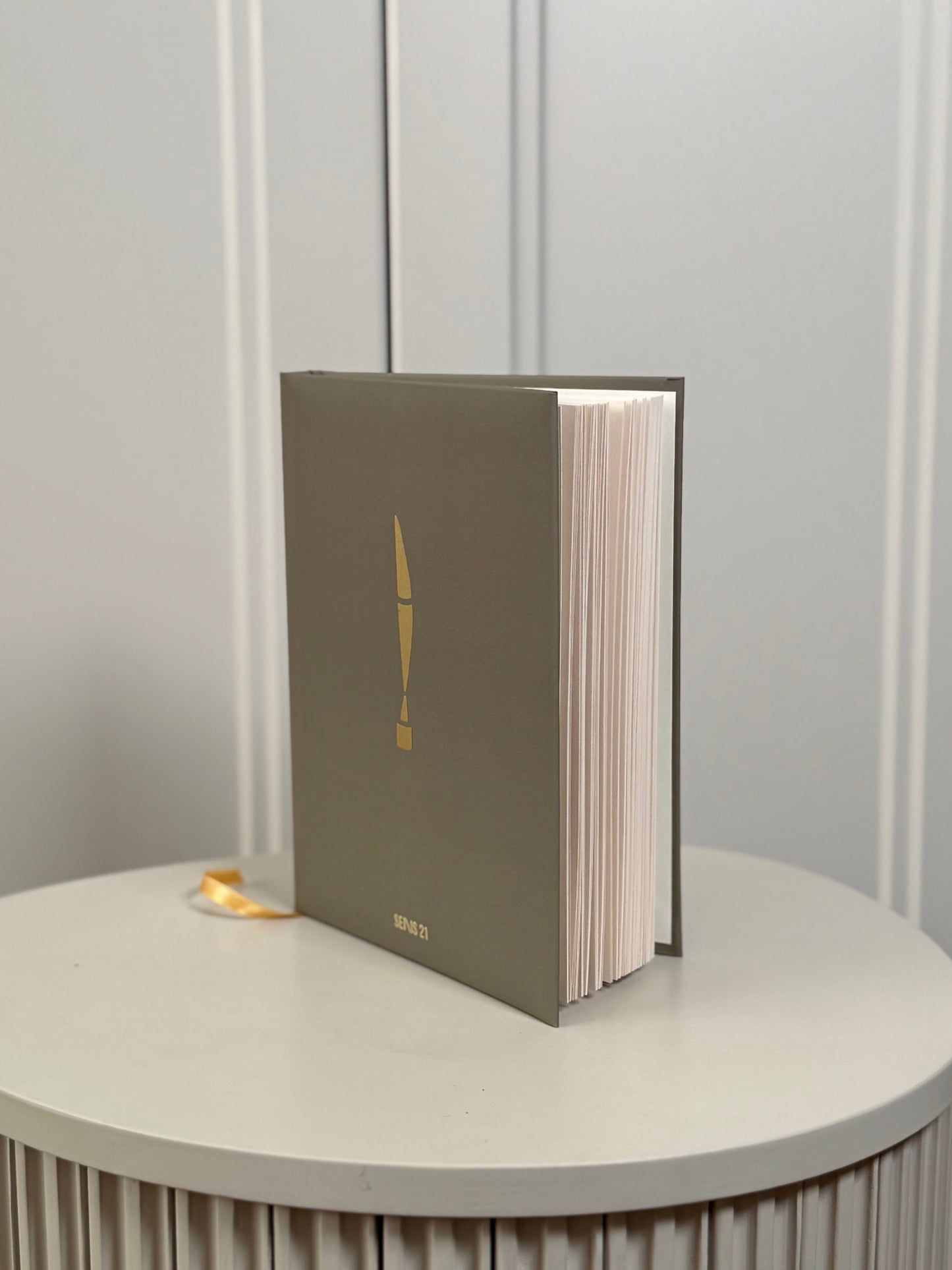 Kaki notebook ZBOR