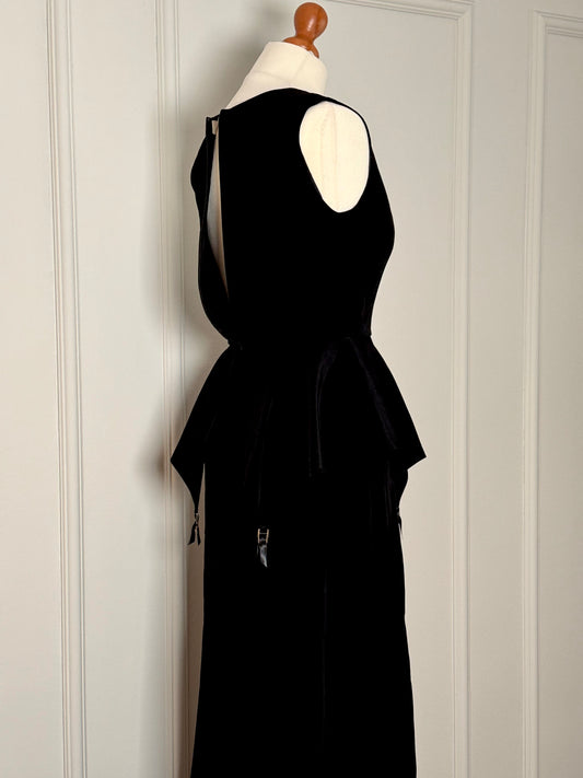 Long dress with double slits