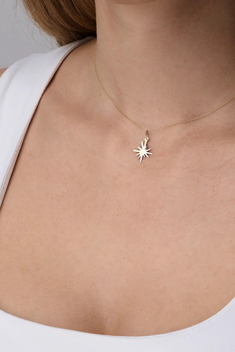 NORTH STAR NECKLACE/PENDANT