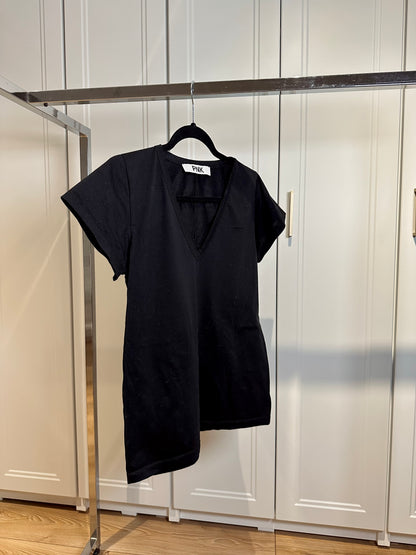 Black cotton T-shirt