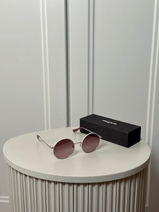 Round sunglasses