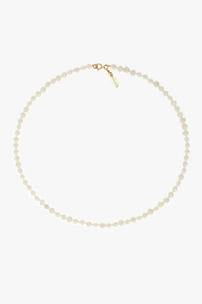 TINY PEARLS NECKLACE