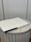 Grey notebook IUBIRE
